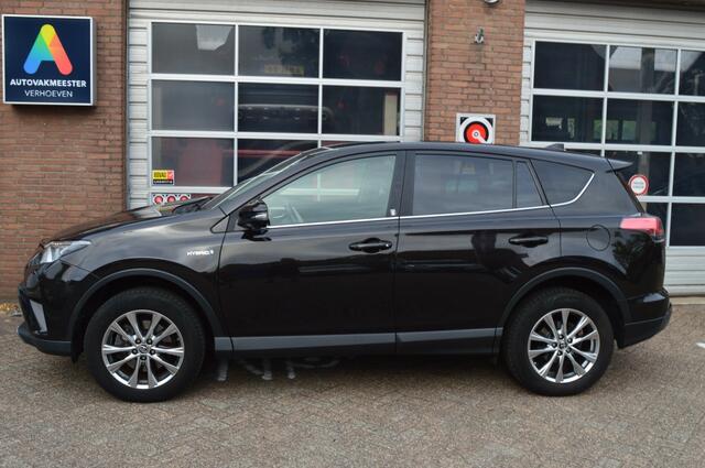 Toyota RAV4 Trekhaak, Camera, Trekhaak 2.5 Hybrid Executive