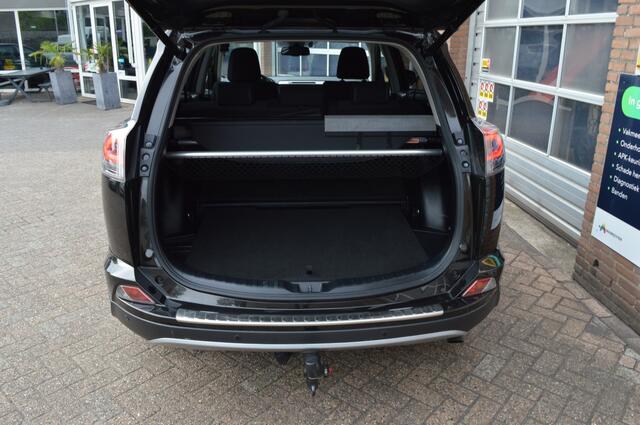 Toyota RAV4 Trekhaak, Camera, Trekhaak 2.5 Hybrid Executive