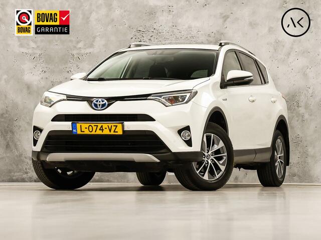 Toyota RAV4 2.5 Hybrid Executive Sport 197Pk Automaat (CAMERA, KEYLESS, GETINT GLAS, SPORTSTOELEN, ELEK PAKKET, NIEUWE APK, NIEUWSTAAT)