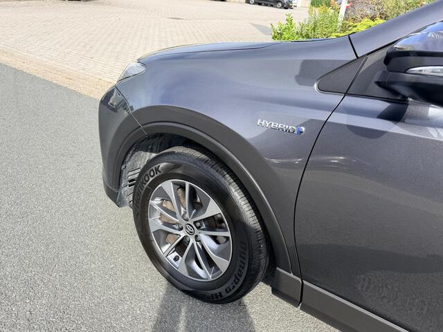 Toyota RAV4 2.5 Hybrid 197PK DynamicoNavioKeyless