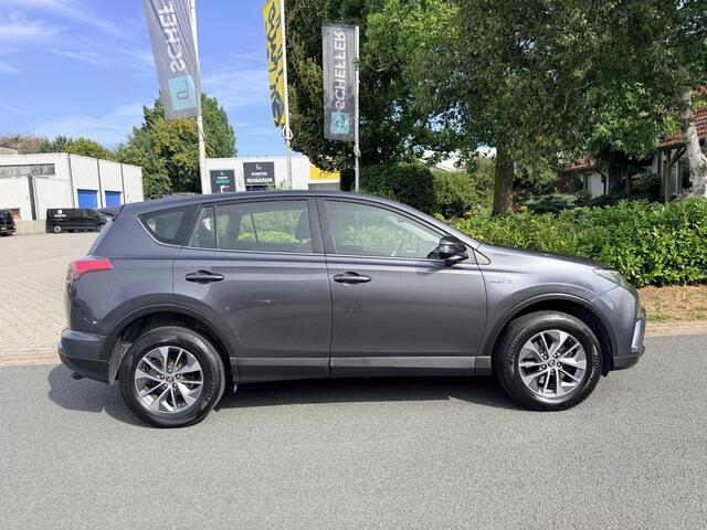 Toyota RAV4 2.5 Hybrid 197PK DynamicoNavioKeyless