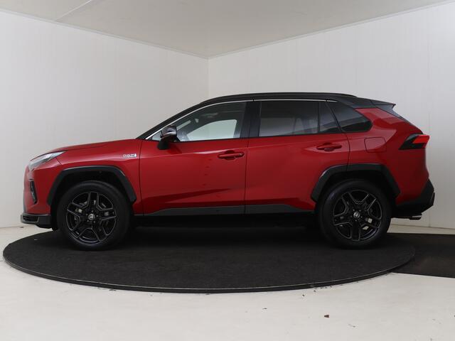 Toyota RAV4 2.5 Plug-in Hybrid AWD GR SPORT | BTW Voertuig | Dealer onderhouden | Trekhaak | Panorama schuif/kanteldak | JBL | 360 Camera+Camera binnenspiegel | Stoel+stuurverwarming+achterbank | Dodehoek detectie | Memory Seat |