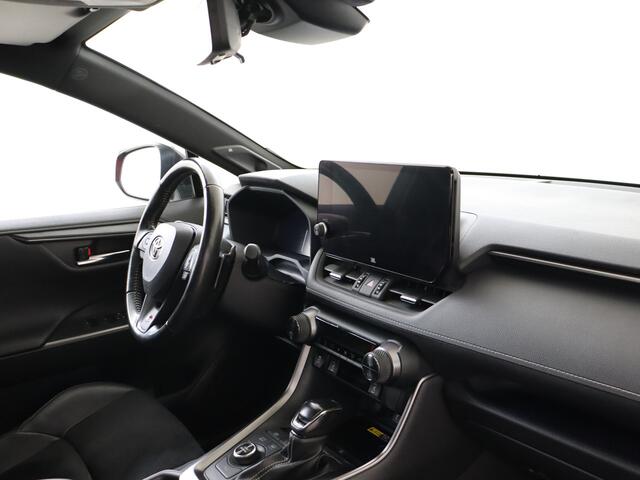 Toyota RAV4 2.5 Plug-in Hybrid AWD GR SPORT | BTW Voertuig | Dealer onderhouden | Trekhaak | Panorama schuif/kanteldak | JBL | 360 Camera+Camera binnenspiegel | Stoel+stuurverwarming+achterbank | Dodehoek detectie | Memory Seat |