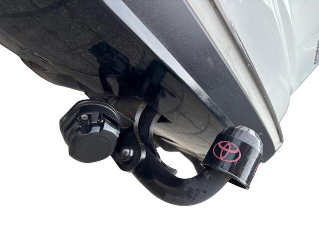 Toyota RAV4 2.5 Hybrid AWD Dynamic | Trekhaak | Camera | All Season | Navi | Garantie |