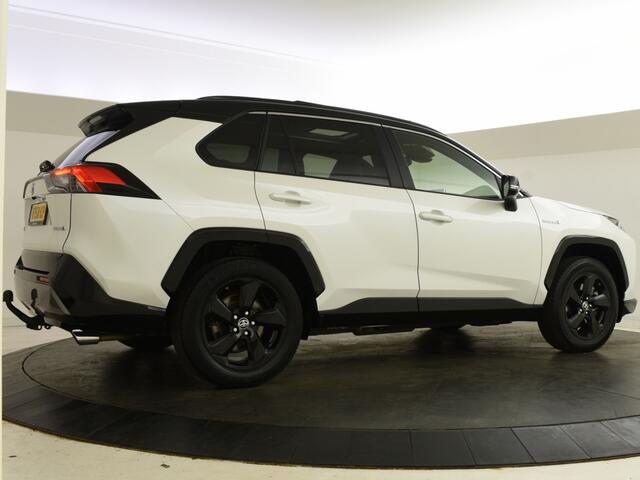 Toyota RAV4 2.5 Hybrid Bi-Tone | Schuif/kanteldak | Trekhaak | JBL |