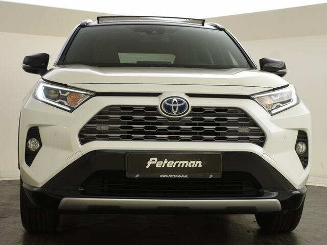 Toyota RAV4 2.5 Hybrid Bi-Tone | Schuif/kanteldak | Trekhaak | JBL |