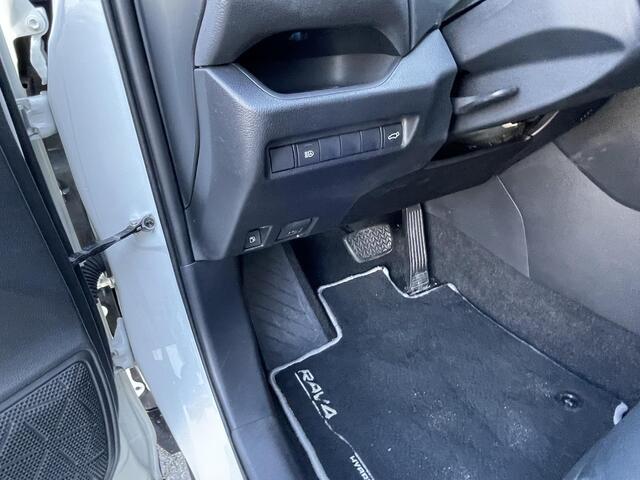 Toyota RAV4 2.5 Hybrid AWD Bi-Tone , 47.000 KM, 1650 KG Trekgewicht