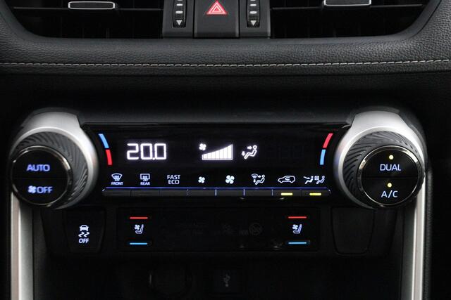 Toyota RAV4 2.5 Hybrid AWD Executive | Lederen bekleding | JBL | Trekhaak | Blindspot | Handsfree kofferklep bediening |