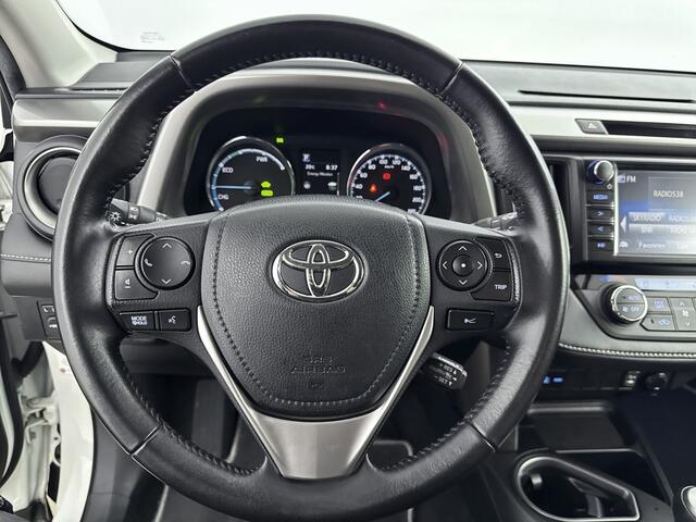 Toyota RAV4 2.5 Hybrid Dynamic Plus | Parkeersensoren V+A | Elek Achterklep | Stoelverwarming |