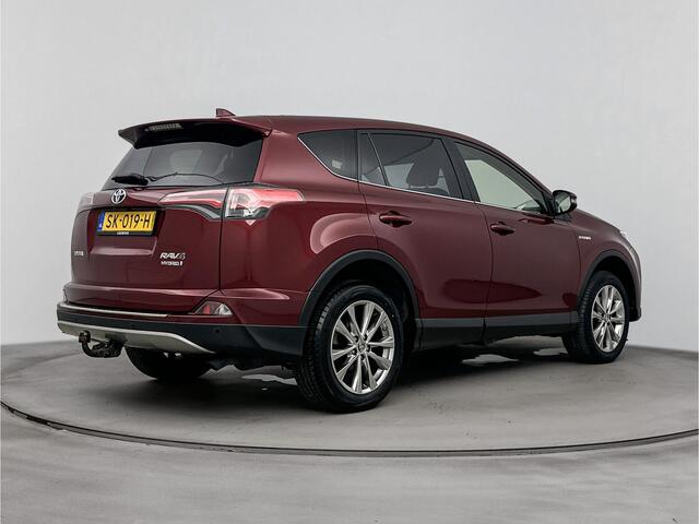 Toyota RAV4 2.5 Hybrid AWD Executive | Trekhaak - 1650KG Trekgewicht | Dodehoek detectie | 360 Camera | Stoelverwarming | Parkeersensoren voor+achter | Elektrische achterklep | elektrisch verstelbare stoel |