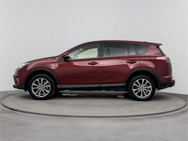 Toyota RAV4 2.5 Hybrid AWD Executive | Trekhaak - 1650KG Trekgewicht | Dodehoek detectie | 360 Camera | Stoelverwarming | Parkeersensoren voor+achter | Elektrische achterklep | elektrisch verstelbare stoel |