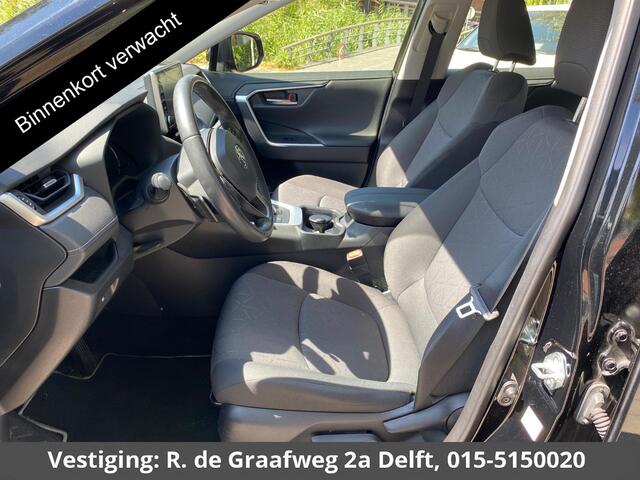 Toyota RAV4 2.5 Hybrid Business Edition | Trekhaak | Apple Carplay & AndroidAUTO | Camera | Lichtmetalen velgen |