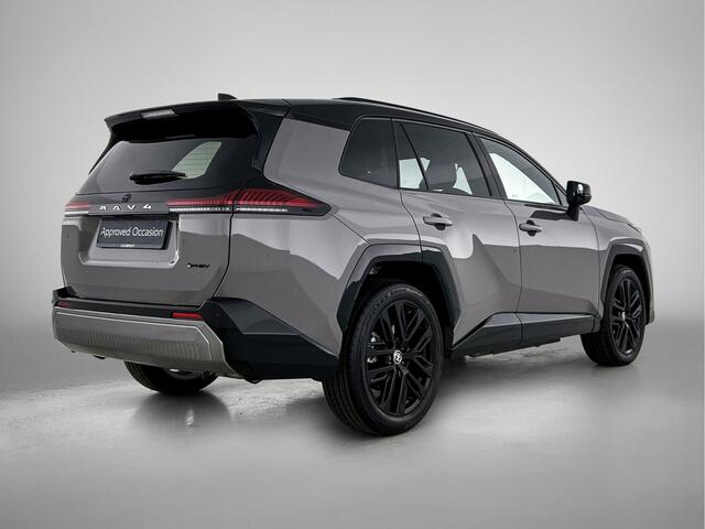 Toyota RAV4 2.5 Plug-in Hybrid 270 First Edition | BTW voertuig | 360 Camera | Stoelventilatie | Stoel+stuurverwarming | Head-Up Display | Elektrische achterklep | Parkeersensoren voor+achter |