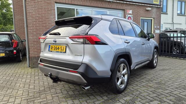 Toyota RAV4 2.5 Hybrid Executive, Bearlock, Pano, BSM, Trekhaak,