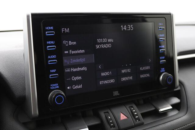 Toyota RAV4 2.5 Hybrid Black Edition | Stoelverwarming | Parkeersensoren V+A | Apple Carplay & Andriod Auto |