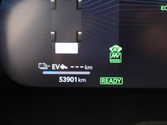Toyota RAV4 2.5 Plug-in Hybrid AWD Bi-Tone Plus | 1500 KG trekgewicht | JBL Audio | Schuif-/Kanteldak | Stoelverwarming & ventilatie | Memory Seats |
