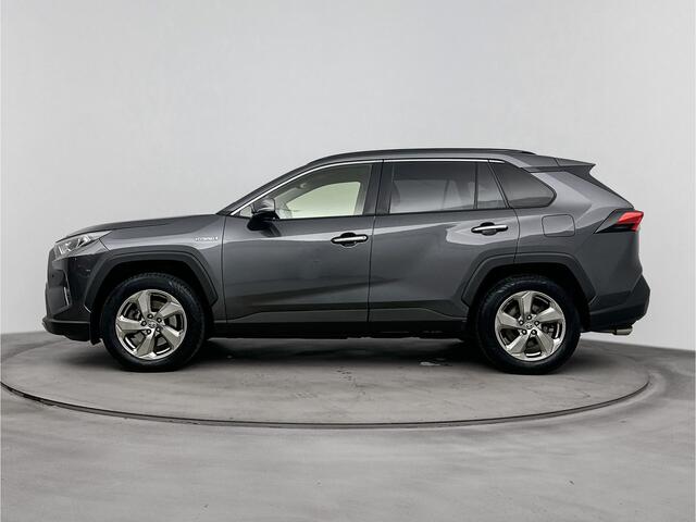 Toyota RAV4 2.5 Hybrid Executive | Bearlock | Trekhaak | JBL | Blindspot | Onderweg-naar-dealer