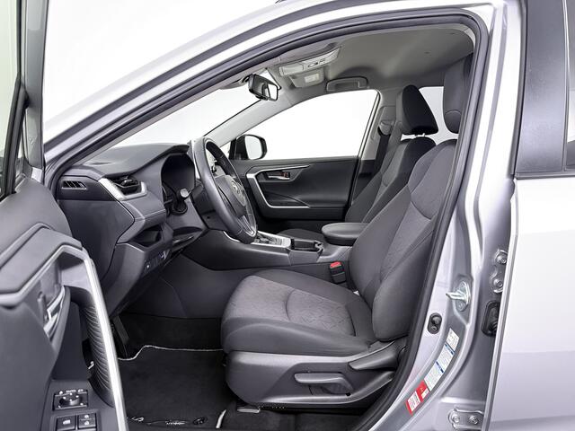 Toyota RAV4 2.5 Hybrid AWD Business | Trekhaak | Elektrische Achterklep | Stoelverwarming | Camera | Apple Carplay/Android Auto |