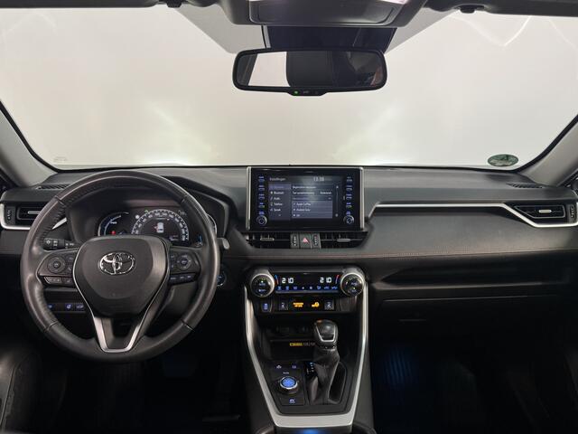Toyota RAV4 2.5 Hybrid AWD ADVENTURE | 1650kg trekgewicht | Stoel/Stuurverwarming | CarPlay |