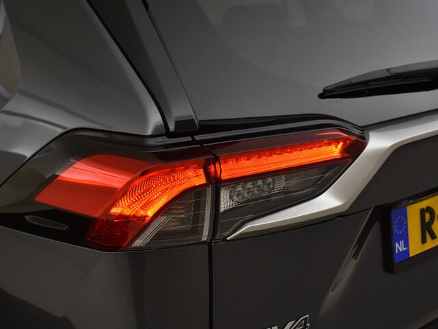 Toyota RAV4 2.5 Hybrid AWD Executive | Premium Pack | Memory | Blindspot