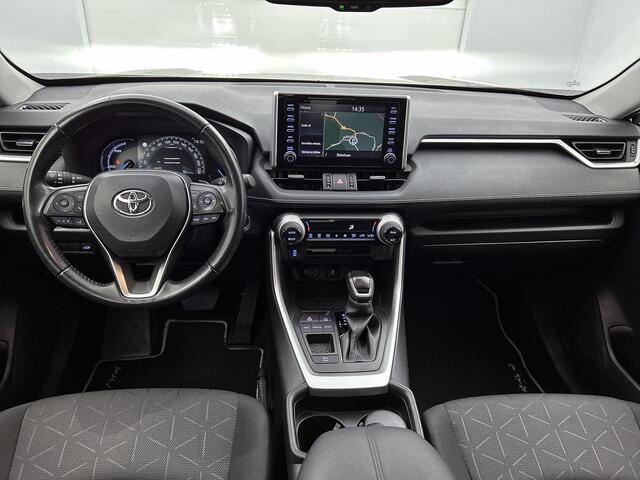 Toyota RAV4 2.5 Hybrid Dynamic | Navigatie | Climate Control | Cruise Control Adaptive | Elektrische achterklep | Parkeersensoren achter | Apple CarPlay/Android Auto |
