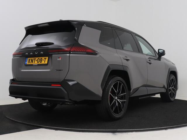 Toyota RAV4 2.5 Plug-in Hybrid AWD 300 GR Sport Treeplanken | LEVERBAAR VANAF JANUARI 2027!