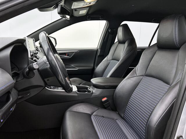 Toyota RAV4 2.5 Hybrid AWD Bi-Tone | Apple CarPlay | Android Auto |