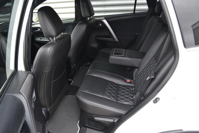 Toyota RAV4 RAV4 2.5 HYBRID 4WD EXECUTIVE