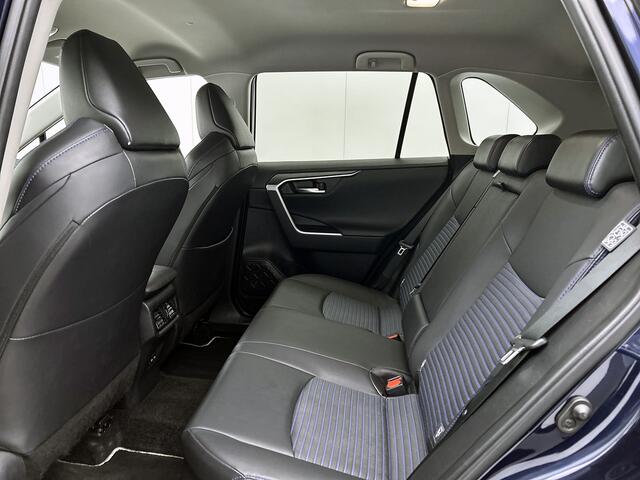 Toyota RAV4 2.5 Hybrid AWD Style | Navigatie | Trekhaak |