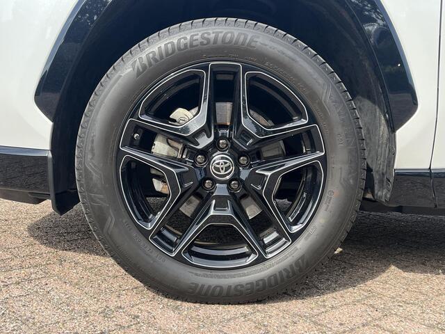 Toyota RAV4 2.5 Hybrid AWD GR-Sport | Trekhaak | JBL Audio | Camera's rondom | Carplay | Electr.stoelen |