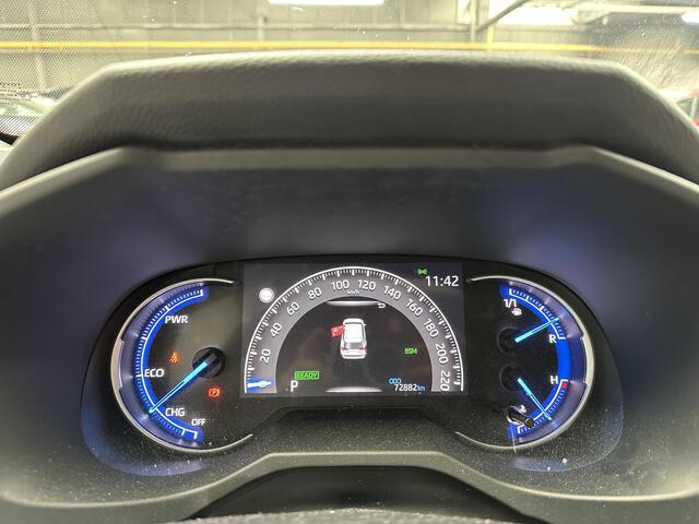 Toyota RAV4 2.5 Hybrid AWD Executive NL Auto, + Panorama schuif/kanteldak, Trekhaak, Dealeronderhouden, 1650 KM trekgewicht