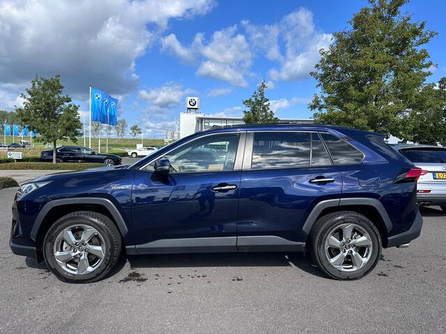 Toyota RAV4 2.5 Hybrid Executive | Trekhaak | Panoramadak | 360 camera | Leder | JBL