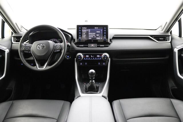 Toyota RAV4 2.0 VVT-iE Style | Lederen bekleding | Stoelverwarming | Trekhaak | 2000 kg trekgewicht |