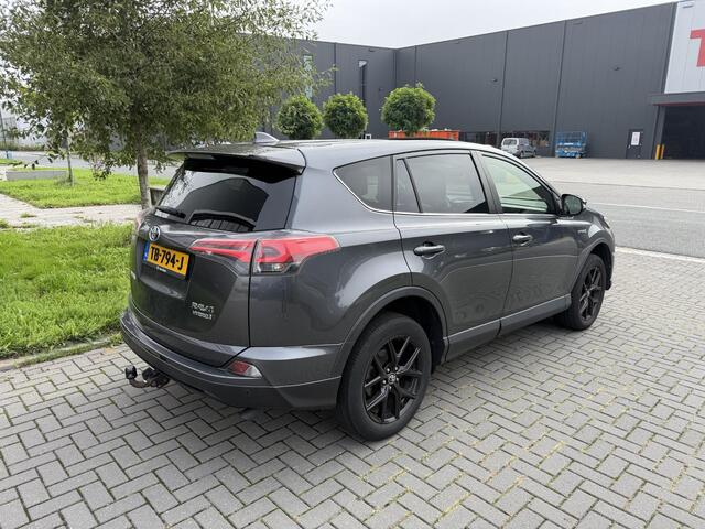 Toyota RAV4 2.5 Hybrid Black Edition Leer, schuifdak
