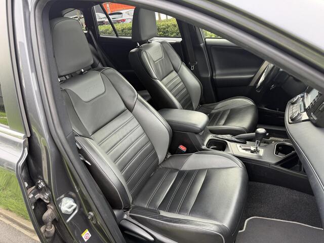 Toyota RAV4 2.5 Hybrid Black Edition Leer, schuifdak