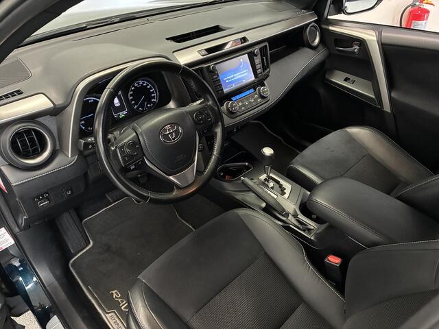 Toyota RAV4 2.5 Hybrid AWD Style | TREKHAAK | AWD | DEALER ONDERHOUDEN |