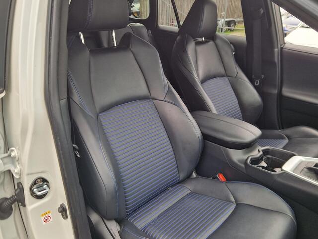 Toyota RAV4 2.5 Hybrid Bi-Tone