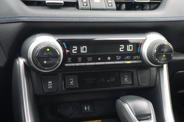 Toyota RAV4 2.5 Hybrid Bi-Tone | Trekhaak