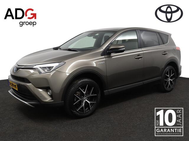 Toyota RAV4 2.5 Hybrid AWD Style | 1650 kg trekgewicht | Adaptive Cruise Control | Parkeersensoren | Achteruitrijcamera |