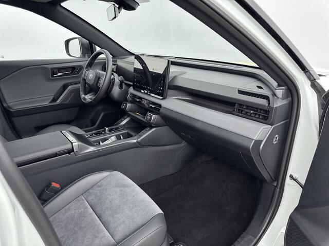 Toyota RAV4 2.5 Plug-in Hybrid 270 First Edition Nieuw model | Uit voorraad leverbaar | BTW voertuig | 360 Camera | Stoelventilatie | Stoel+stuurverwarming | Head-Up Display | Elektrische achterklep | Parkeersensoren voor+achter | Nieuw mod