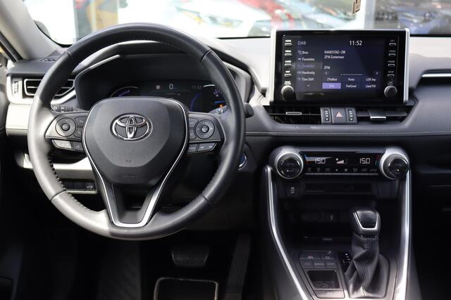 Toyota RAV4 2.5 Hybrid Dynamic, 18" LM Velgen, Apple carplay / Android Auto, Climate control, Elek achterklep.