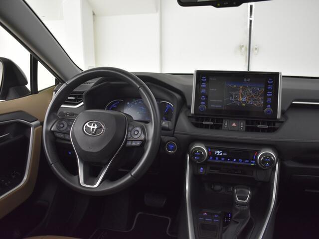 Toyota RAV4 2.5 Hybrid Dynamic | Trekhaak | Navigatie | Panoramadak | Leer