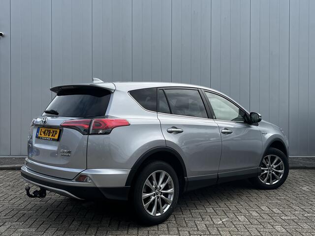 Toyota RAV4 2.5 Hybrid AWD Dynamic Trekhaak Stoelverwarming Stuurverwarming Dodehoek detectie