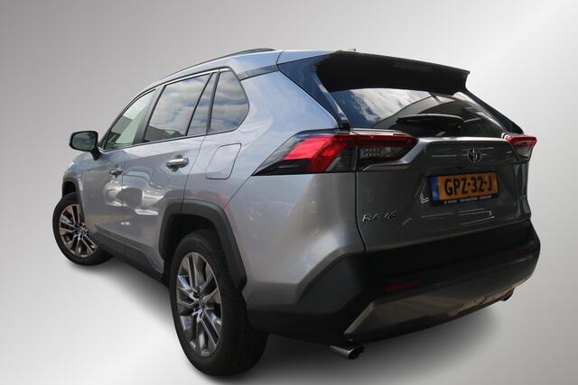 Toyota RAV4 2.5 Hybrid Executive Parkeer sensoren, Stoelverwarming, Achteruitrijcamera, apple en android auto, lederen Bekleding.