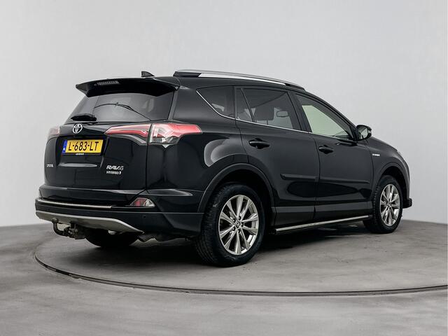 Toyota RAV4 2.5 Hybrid AWD Executive | Parkeersensoren V+A | Schuif/kanteldak | Blindspot | Stoelverwarming |