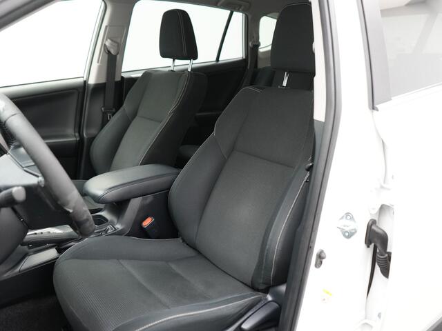 Toyota RAV4 2.5 Hybrid Dynamic Plus Stoel/Stuur verwarming | Parkeersensoren | Dealer Onderhouden |