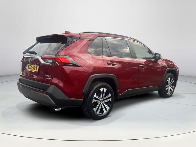 Toyota RAV4 2.5 Hybrid AWD Dynamic | Stoelverwarming | Elektrische klep | Carplay | 18 inch licht metalen velgen | Parkeersensoren voor |