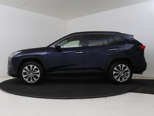 Toyota RAV4 2.5 Hybrid AWD Executive | NL dealeronderhouden | Trekhaak - 1650KG Trekgewicht | JBL | 360 Camera | Stoelverwarming | Elektrische achterklep | Dodehoek detectie | Lederen bekleding | Memory Seat |