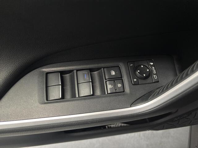 Toyota RAV4 2.5 Hybrid AWD Black Edition