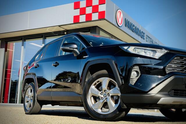 Toyota RAV4 2.5 Hybrid AWD Dynamic | TREKHAAK | PANORAMA | CAMERA
